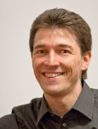 Dr. Stefan Schlott