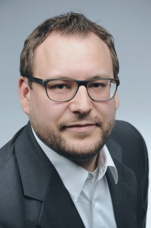Dr. Steffen Kram